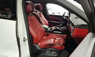 Porsche Cayenne 2020, 54410 км, за 53240.57 USD - фото 12