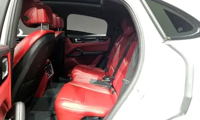 Porsche Cayenne 2020, 54410 км, за 53240.57 USD - фото 26