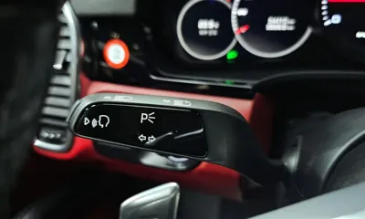 Porsche Cayenne 2020, 54410 км, за 53240.57 USD - фото 29