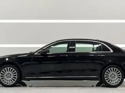 Mercedes-Benz E-Class 2022, 40000 км, за 33539.43 USD