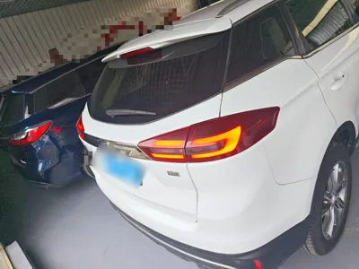 Geely Emgrand X7 Sport 2018, 163100 км, за 6438 USD - фото 4