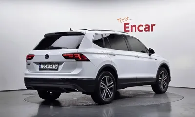 Volkswagen Tiguan 2020, 81899 км, за 17133.56 USD