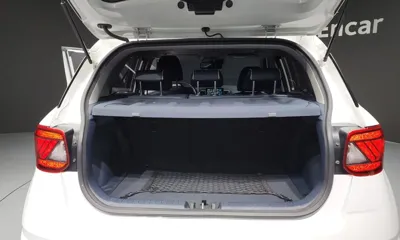 Hyundai Venue 2022, 58954 км, за 10457.78 USD - фото 20