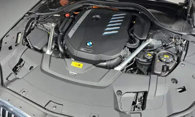 BMW 7-Series 2022, 97006 км, за 41955.73 USD - фото 6