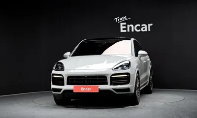 Porsche Cayenne 2023, 47702 км, за 66158.89 USD