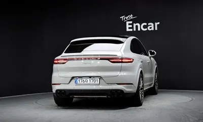 Porsche Cayenne 2023, 47702 км, за 66158.89 USD