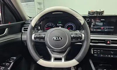 Kia K5 2020, 97881 км, за 10927.14 USD - фото 13