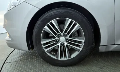 Hyundai Grandeur 2013, 86221 км, за 3957.71 USD