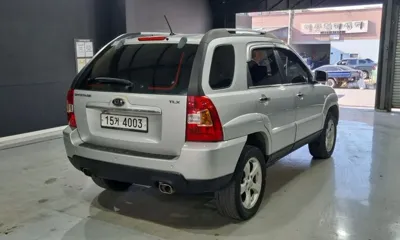 Kia Sportage 2010, 156515 км, за 2264.93 USD