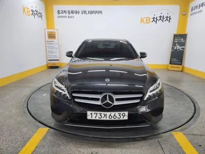 Mercedes-Benz C-Class 2020, 151218 км, за 11171.35 USD