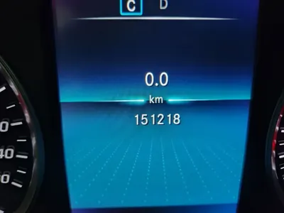 Mercedes-Benz C-Class 2020, 151218 км, за 11093.61 USD - фото 8