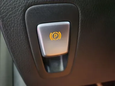 Mercedes-Benz C-Class 2020, 151218 км, за 11093.61 USD - фото 20