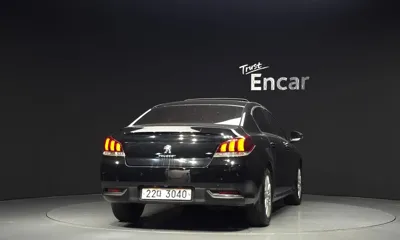 Peugeot 508 2015, 99094 км, за 3055.32 USD
