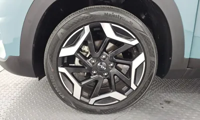 Kia Seltos 2023, 41701 км, за 24810.04 USD