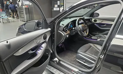 Mercedes-Benz GLC-Class 2020, 56350 км, за 24484.71 USD - фото 10