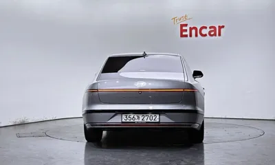 Hyundai Grandeur 2023, 175243 км, за 12312.71 USD