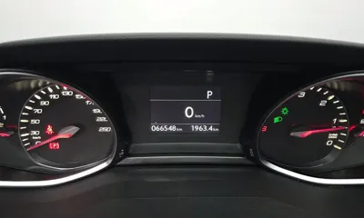 Peugeot 308 2018, 66548 км, за 6840.39 USD - фото 8