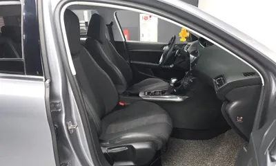 Peugeot 308 2018, 66548 км, за 6840.39 USD - фото 11