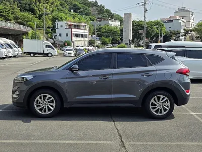Hyundai Tucson 2016, 44545 км, за 8074.49 USD