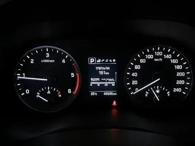 Hyundai Tucson 2016, 44545 км, за 8074.49 USD - фото 7