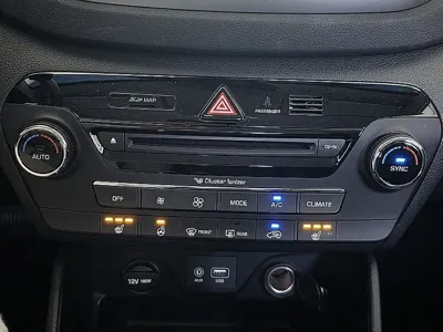 Hyundai Tucson 2016, 44545 км, за 8074.49 USD - фото 12