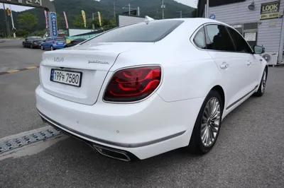 Kia K9 2019, 121131 км, за 16612.39 USD