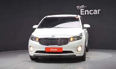 Kia Canival 2016, 224425 км, за 3900.5 USD