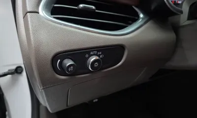 ChevroletGMDaewoo Malibu 2017, 41877 км, за 7734.01 USD - фото 27