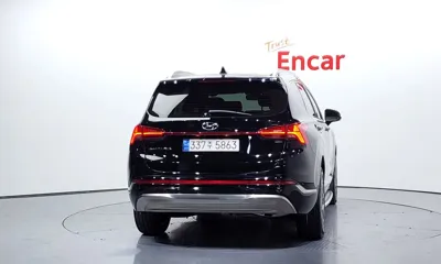 Hyundai Santafe 2023, 28036 км, за 19094.81 USD