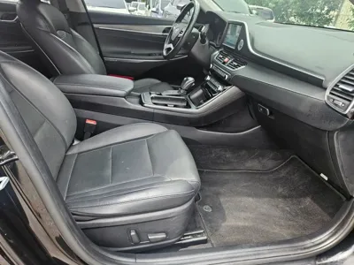 Hyundai Grandeur 2017, 64713 км, за 9641.7 USD - фото 10