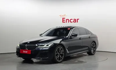 BMW 5-Series · 2021 год