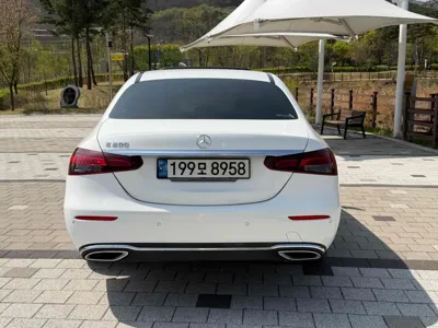 Mercedes-Benz E-Class 2021, 64000 км, за 23893.92 USD