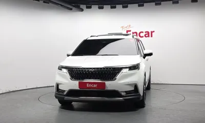 Kia Canival 2023, 31729 км, за 20624.02 USD