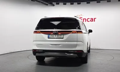 Kia Canival 2023, 31729 км, за 20624.02 USD