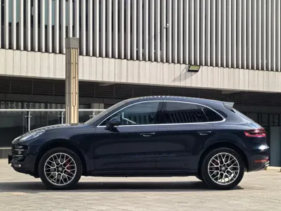 Porsche Macan 2018, 88000 км, за 30050.28 USD