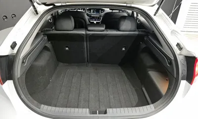Hyundai Ioniq 2016, 135093 км, за 5334.38 USD - фото 20