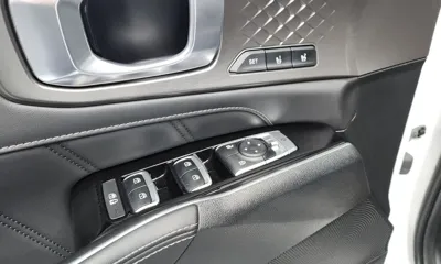 Kia Sorento 2023, 61744 км, за 21596.43 USD - фото 36