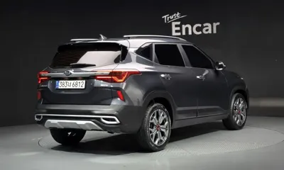 Kia Seltos 2022, 71407 км, за 11487.46 USD