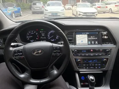 Hyundai Sonata 2016, 141773 км, за 5684.83 USD - фото 6