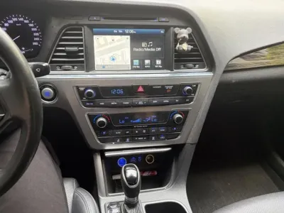 Hyundai Sonata 2016, 141773 км, за 5684.83 USD - фото 9