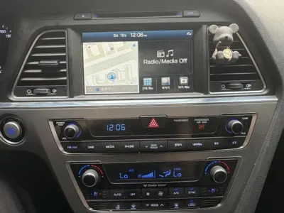 Hyundai Sonata 2016, 141773 км, за 5684.83 USD - фото 10