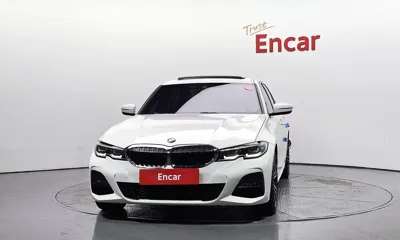 BMW 3-Series 2022, 133971 км, за 19209.47 USD