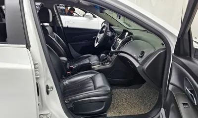 ChevroletGMDaewoo Cruze 2016, 94674 км, за 2758.8 USD - фото 11