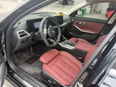 BMW i3 2024, 30000 км, за 21994.31 USD