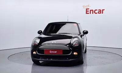 MINI Cooper 2014, 136387 км, за 4269.57 USD