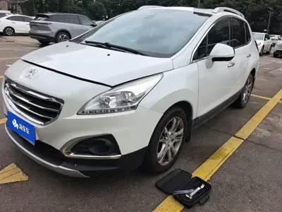Peugeot 3008 · 2015 год