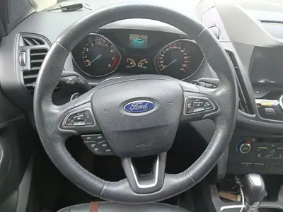 Ford Kuga 2017, 78200 км, за 5799.07 USD