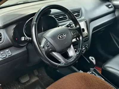 Kia K2 2014, 90000 км, за 2475.35 USD - фото 9