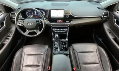 Hyundai Grandeur 2017, 89766 км, за 9035.95 USD - фото 7