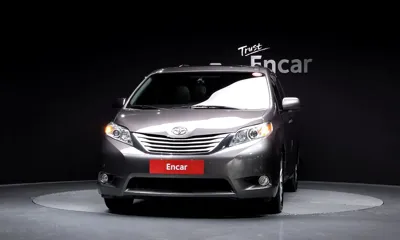 Toyota Sienna 2014, 105482 км, за 9188.27 USD